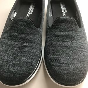 Sketchers Slides